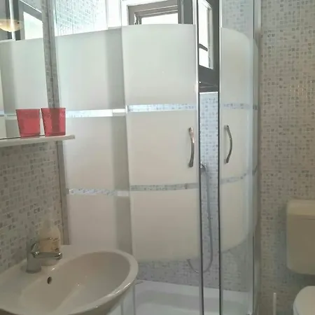 아파트 Zbandaj 14154b